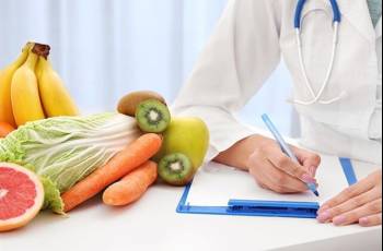 آغاز ارائه خدمات کلینیک مشاوره تغذیه در بیمارستان با حضور کارشناس ارشد تغذیه